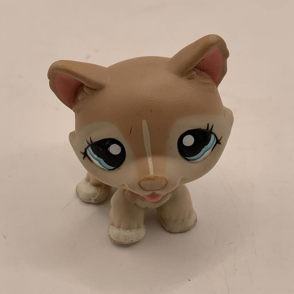 Littlest Pet Shop Husky Dog LPS #1012 Blue Eyes 2006 Gen 3